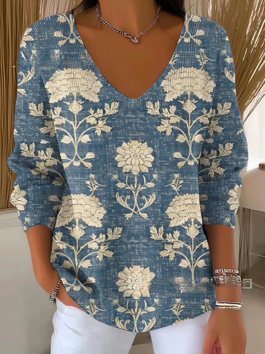 Beatrice – V-Neck Sweater