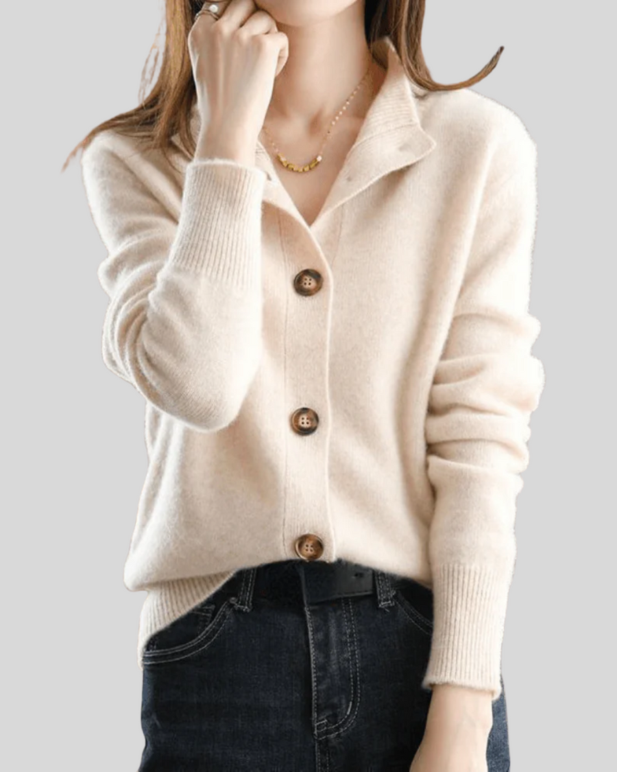 AMY – CLASSIC BUTTON-UP CARDIGAN