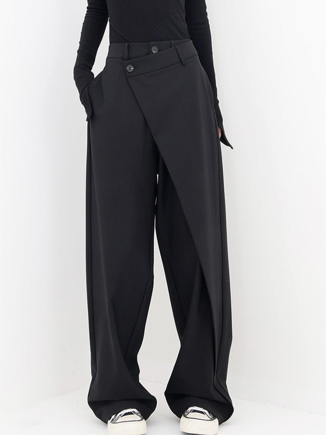 Tina - Modern Baggy Pants