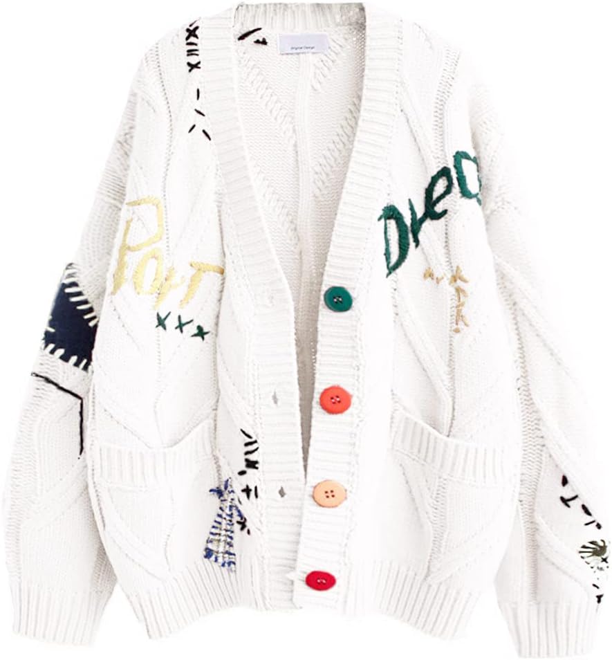 Clara – The Playful Knitted Vest