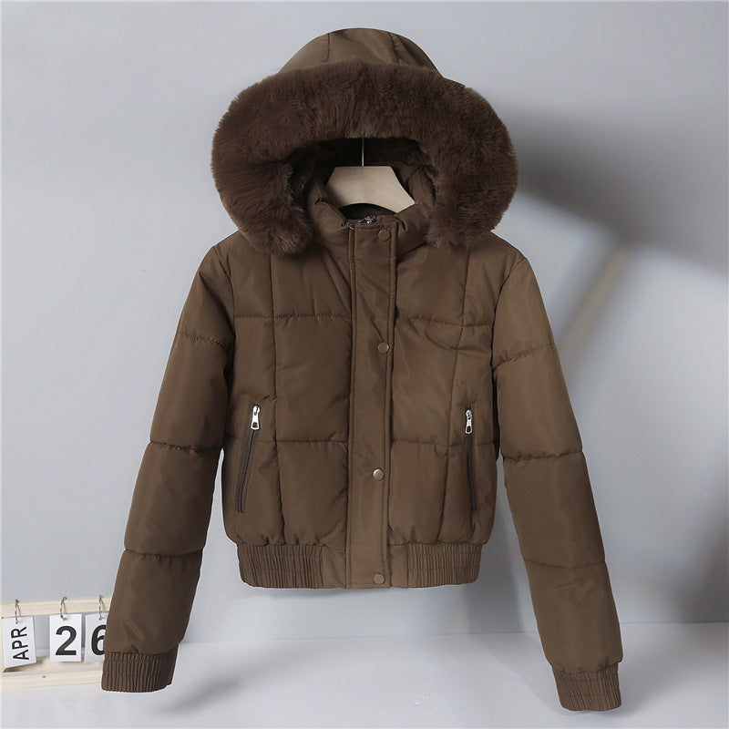 Women's short padded hooded jacket with faux-fur collar