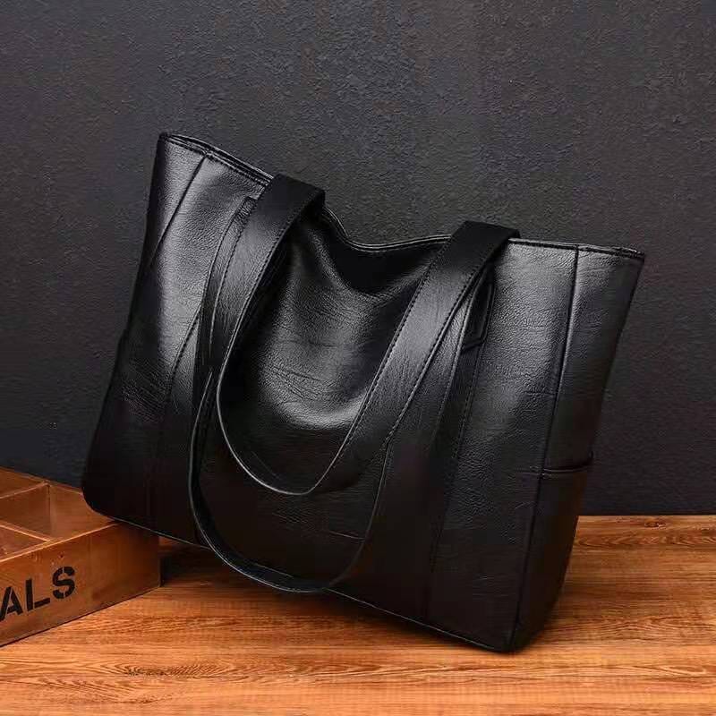 Xanthe | Classic Large Capacity Vegan Tote Bag