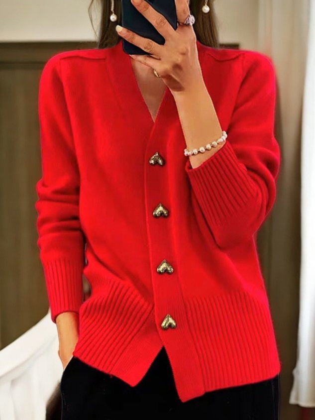 Elena | Cardigan with heart-shaped buttons